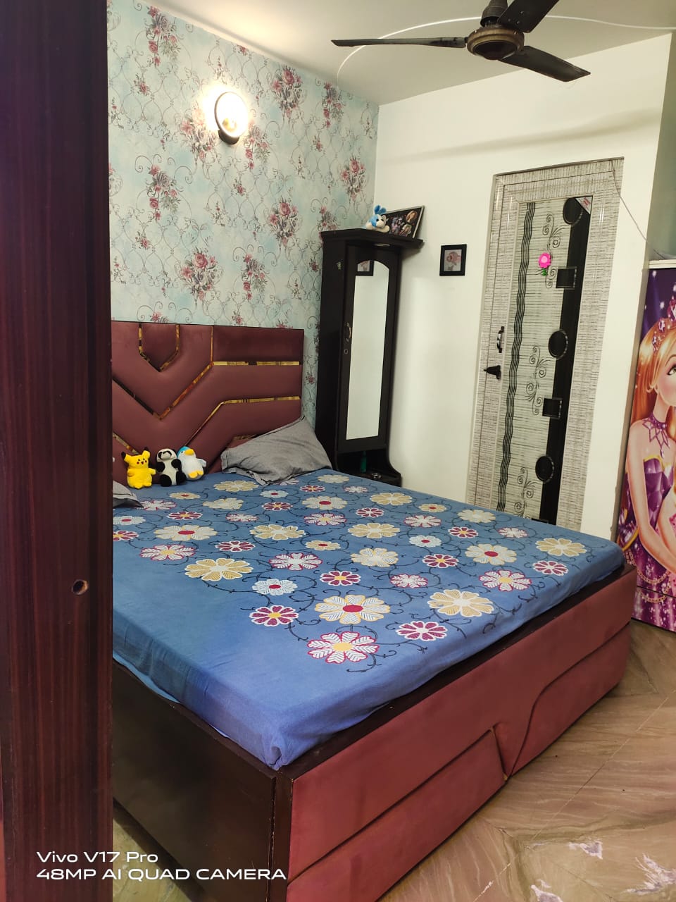 3 BHK Flat in Mansa Ram Park, Uttam Nagar, New Delhi - Image 2